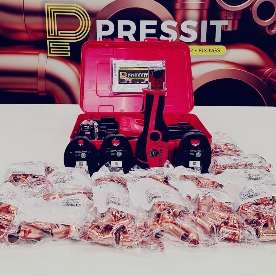 Novopress ACO103 | Profile-M | Incl. 3 Jaws - Complete with 140 piece Pegler Xpress Fittings Pack